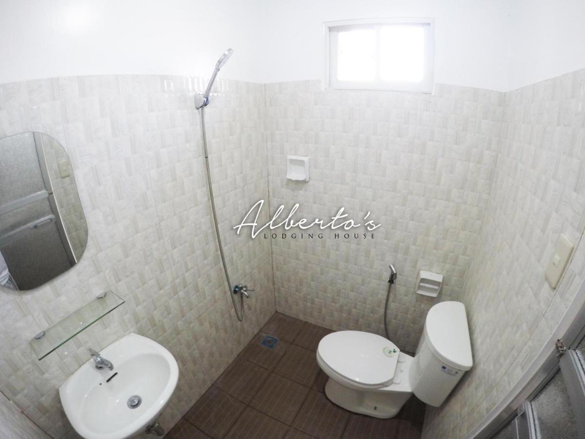 Alberto'S Lodging House Mariveles Exterior photo